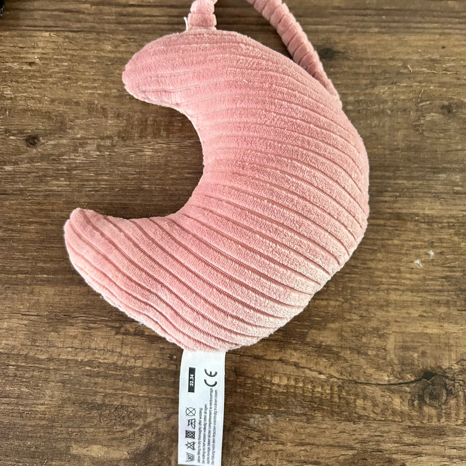 HEMA Tissu Côtes Pendante Lune Rose – Jouet pour Bébé – photo 5